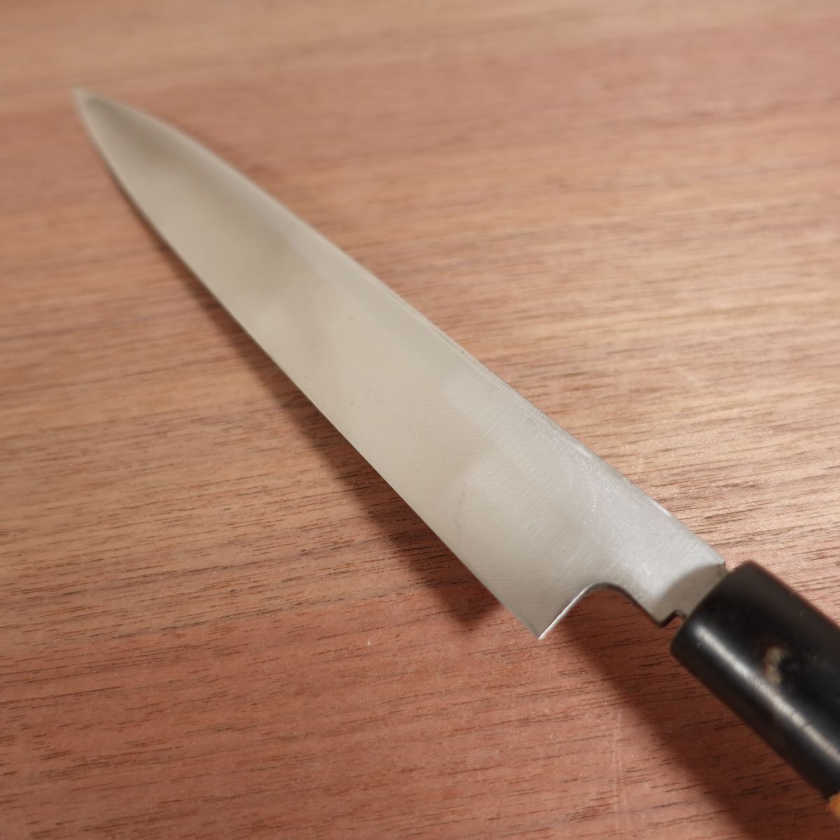 Kanekuma Yanagiba Knife, Sharpened, Water Buffalo Handle, Sashimi Knife, Saijo, Kanekuma Bessaku, Box Included, Unused Stored Item, Carbon Steel, Single Bevel, 215mm