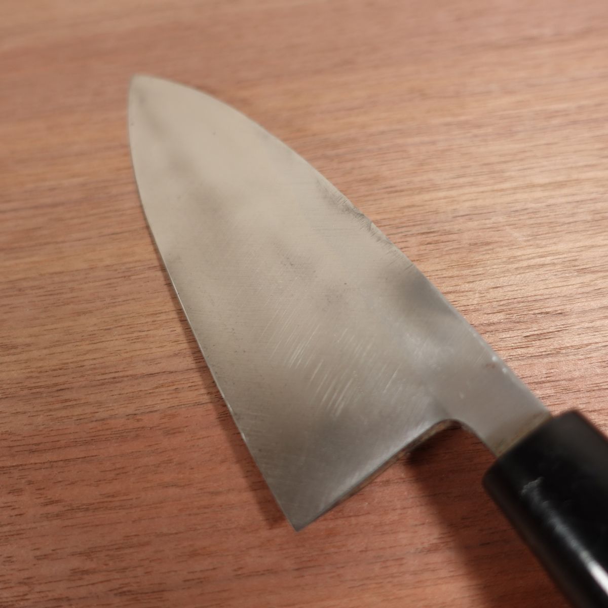 Yoshimaru Deba Knife, Sharpened, Yoshimaru Bessaku, Box Included, Very Light Use, Hammer Marks, Carbon Steel, Single Bevel, 170mm