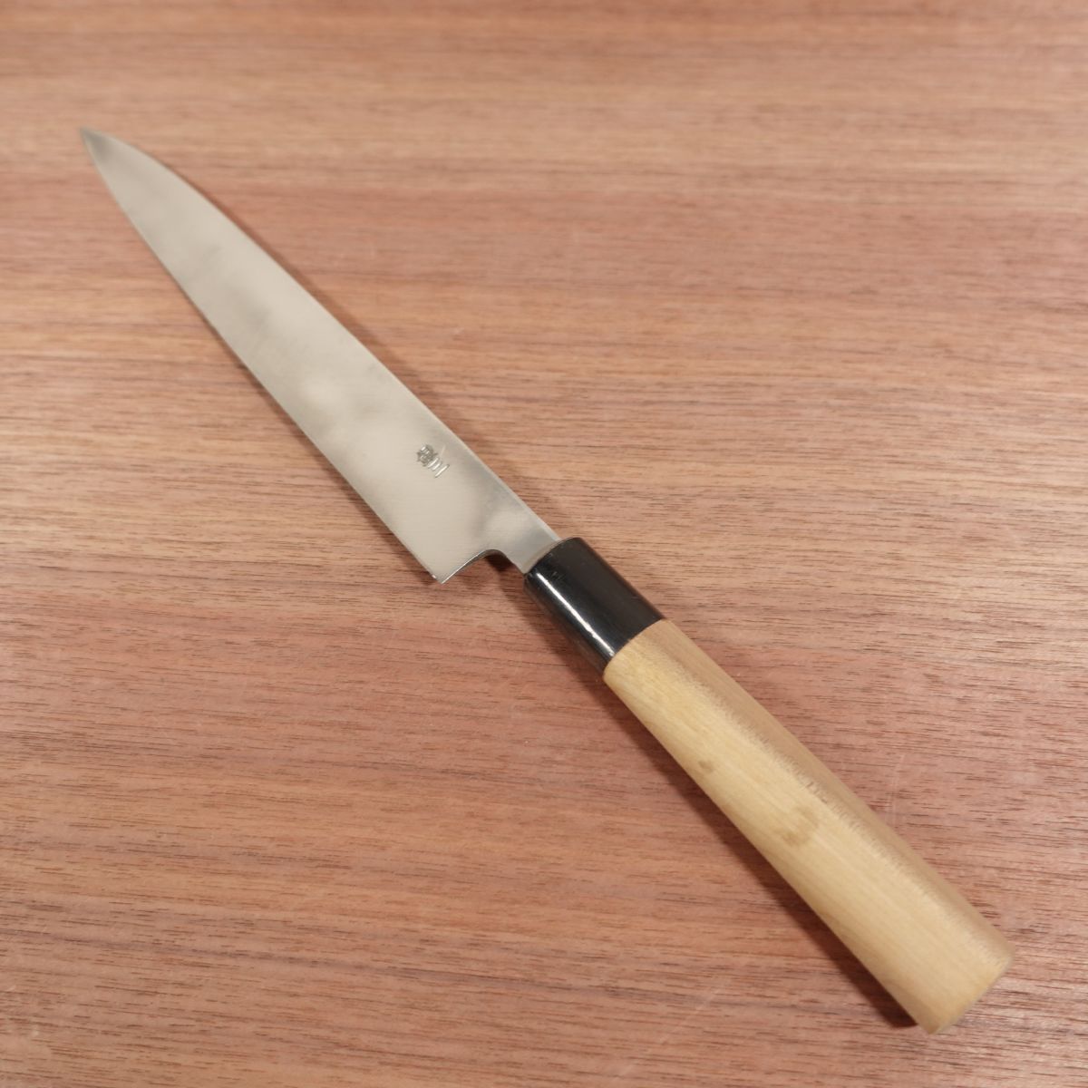 Sakai Kikumori Yanagiba Knife, Sharpened, Water Buffalo Handle, Ginsan, Sashimi Knife, Premium Stainless Steel, Silver No.3, 245mm