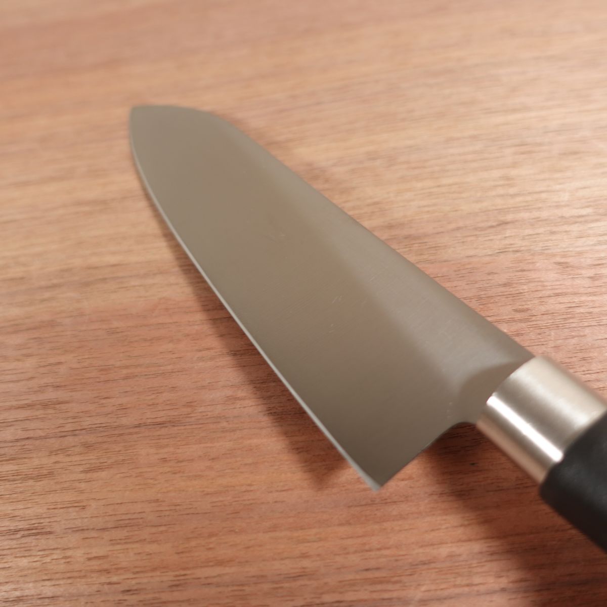Noshu Magoroku Santoku Knife, Sharpened, Stainless Steel, All-Purpose Knife, Titanium Coating, 170mm