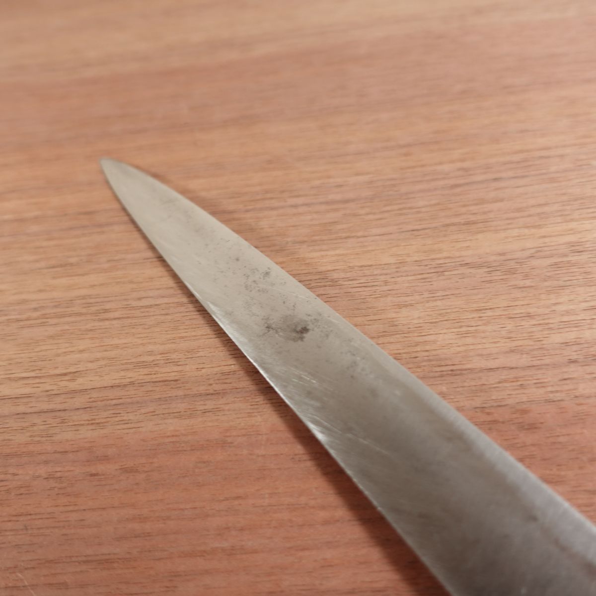Minamoto? Yanagiba Knife, Faded Engraving, Sharpened, Water Buffalo Handle, Sashimi Knife, Carbon Steel, 265mm