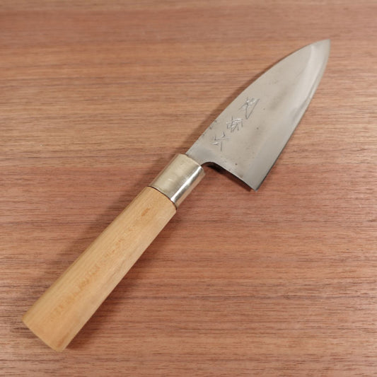 Seki Magoroku Deba Knife, Sharpened, Carbon Steel, Single Bevel, Carefully Used, 150mm