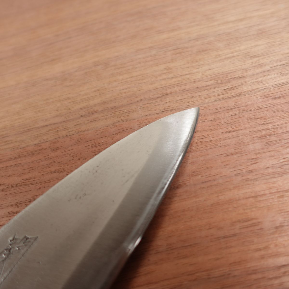 Seki Magoroku Deba Knife, Sharpened, Carbon Steel, Single Bevel, Carefully Used, 150mm