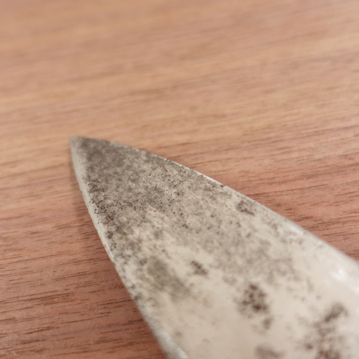 Minamoto Masanao Aji-Kiri Knife, Sharpened, Ko-Deba Knife, Carbon Steel, Stored Item, Sticker Included, 125mm
