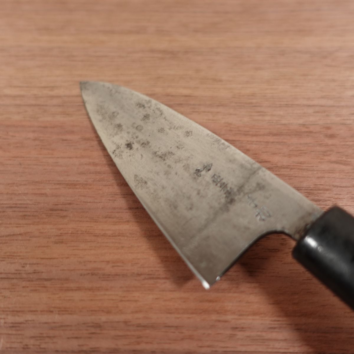 Jubei Aji-Kiri Knife, Sharpened, Ko-Deba Knife, Tsuchime Finish, Carbon Steel, Hand-Forged, 105mm