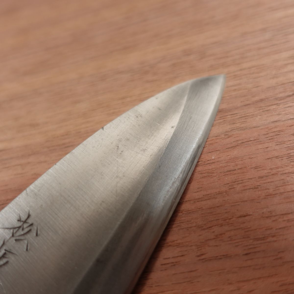 Matsuzakaya Special Selection Deba Knife, Sharpened, White Water Buffalo Handle, Lightly Used, 150mm