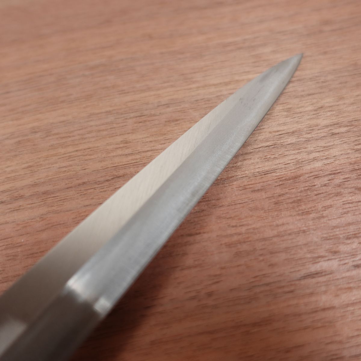 Masamoto Sohonten Fugu-Hiki Knife, Sharpened, Yanagiba Knife, Thin Blade, Water Buffalo Handle, Sashimi Knife, Nearly Unused Stored Item, Wooden Sheath Included, 270mm