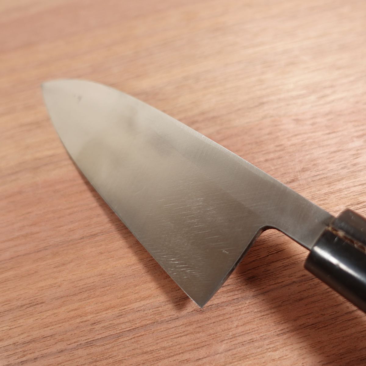 Kiya Deba Knife, Sharpened, Musashino, Water Buffalo Handle, Crack in Handle, Nearly Unused Stored Item, 170mm