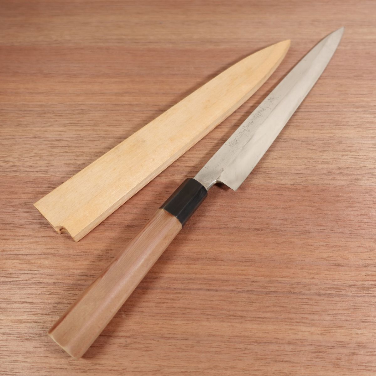 Sakai Ichimonji Mitsuhide Yanagiba, Sharpened, Mizuhonyaki, Shirogami No. 2, Water Buffalo Octagonal Handle, Mirror Finish Remains, Wooden Saya, Sashimi Knife, Carbon Steel, Single Bevel, 240mm
