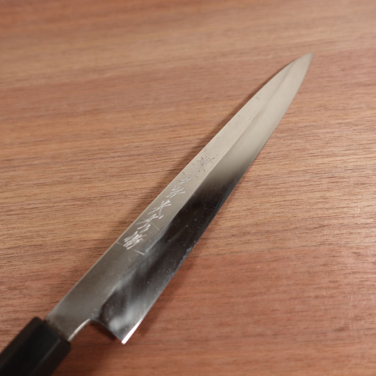 Sakai Ichimonji Mitsuhide Yanagiba, Sharpened, Mizuhonyaki, Shirogami No. 2, Water Buffalo Octagonal Handle, Mirror Finish Remains, Wooden Saya, Sashimi Knife, Carbon Steel, Single Bevel, 240mm