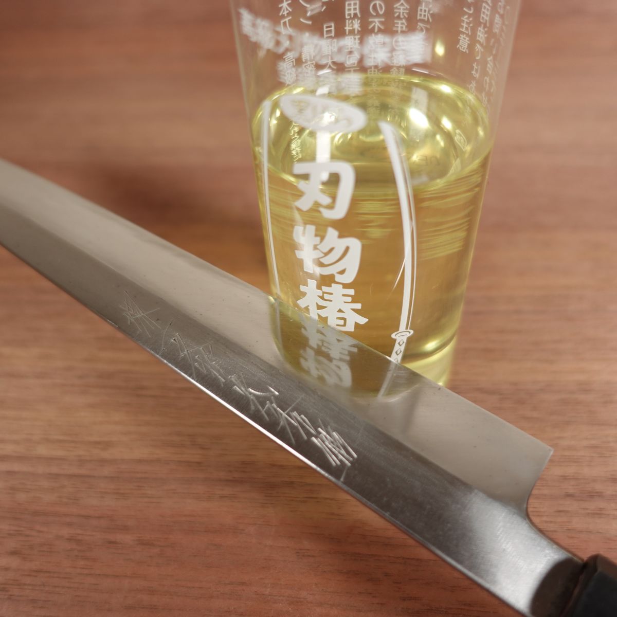 Sakai Ichimonji Mitsuhide Yanagiba, Sharpened, Mizuhonyaki, Shirogami No. 2, Water Buffalo Octagonal Handle, Mirror Finish Remains, Wooden Saya, Sashimi Knife, Carbon Steel, Single Bevel, 240mm