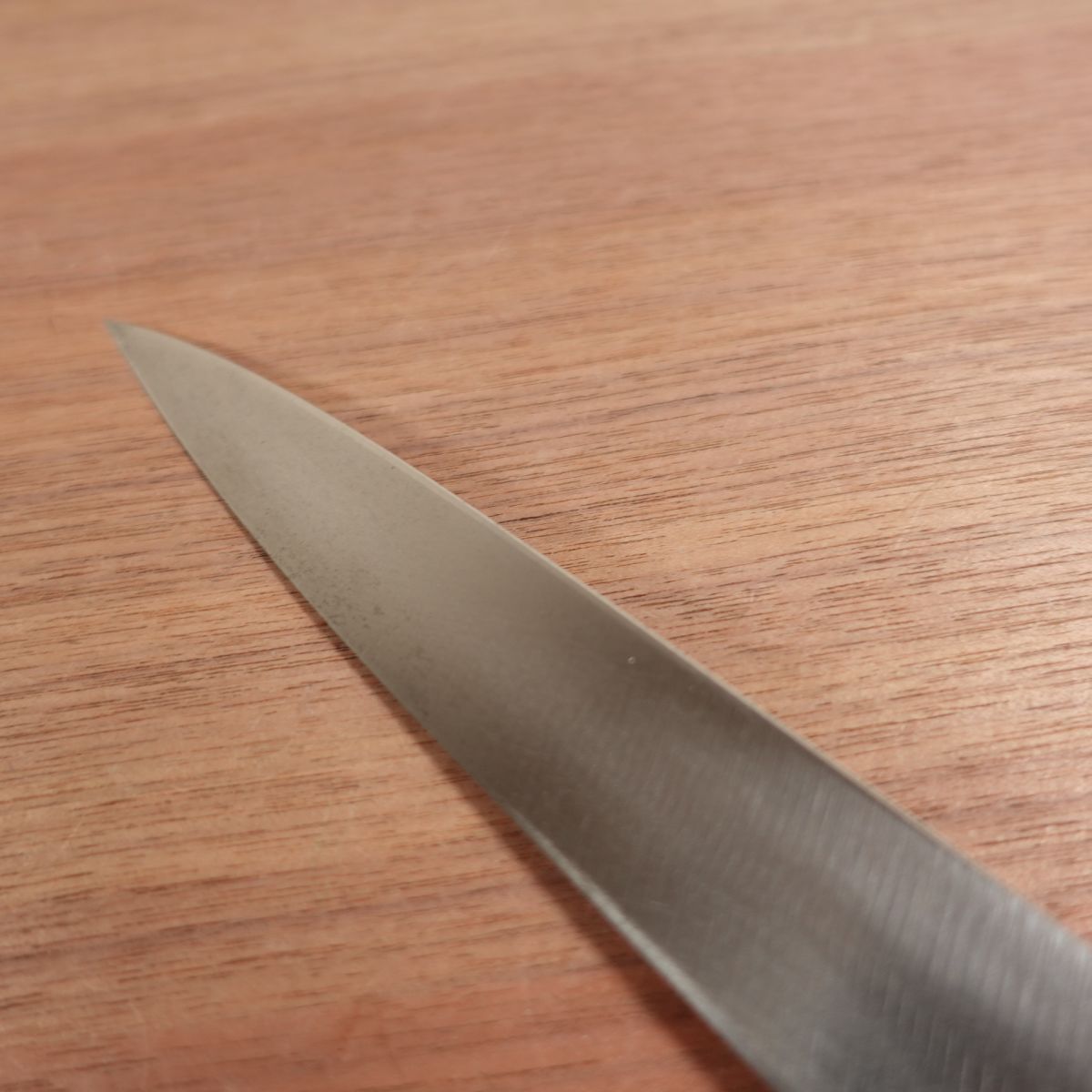 Sakai Ichimonji Mitsuhide Yanagiba, Sharpened, Mizuhonyaki, Shirogami No. 2, Water Buffalo Octagonal Handle, Mirror Finish Remains, Wooden Saya, Sashimi Knife, Carbon Steel, Single Bevel, 240mm