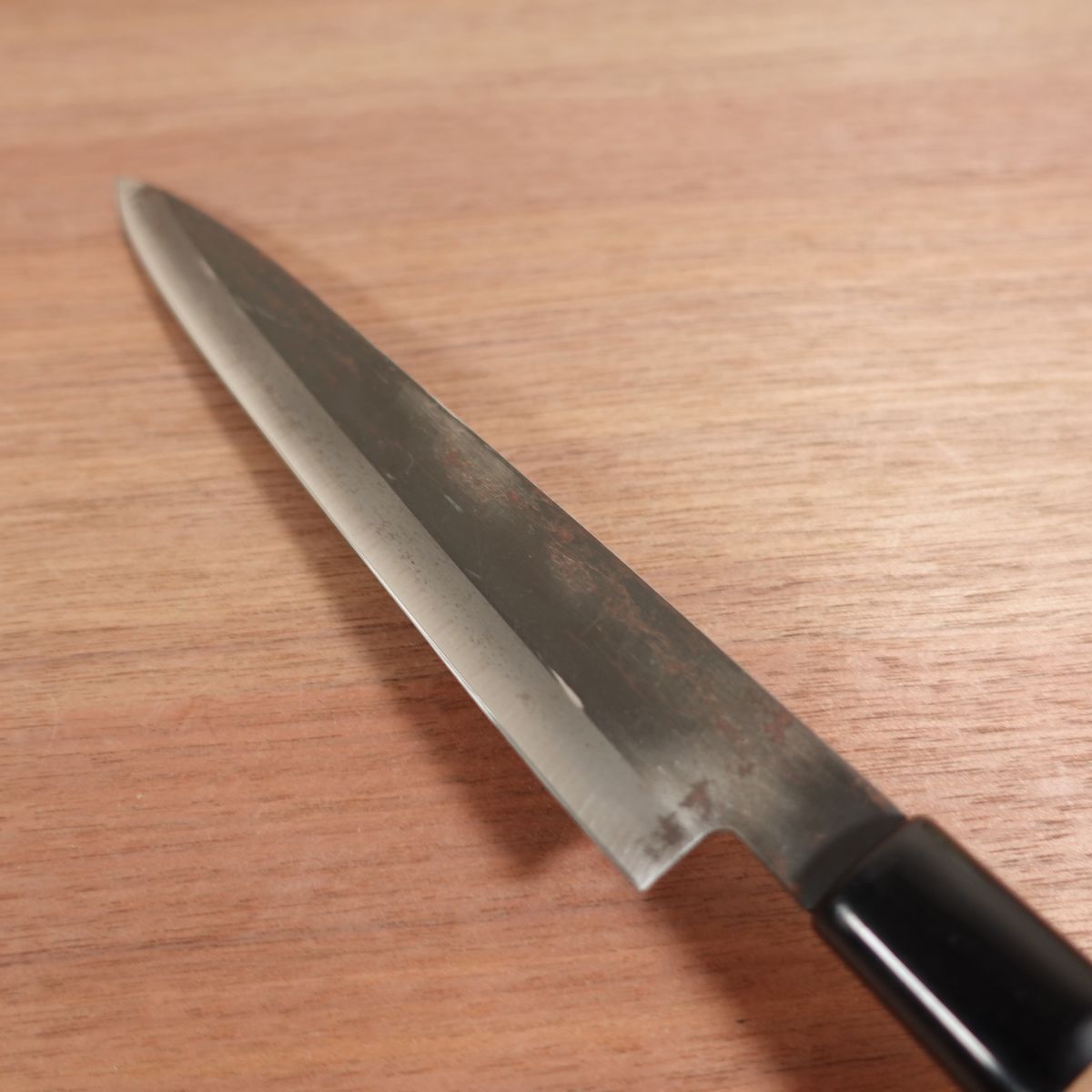 Tetsuhiro Yanagiba Knife, Sharpened, Black-Forged Finish, Sashimi Knife, Double Bevel, Sticker Remains, Stored Item, Carbon Steel, 220mm
