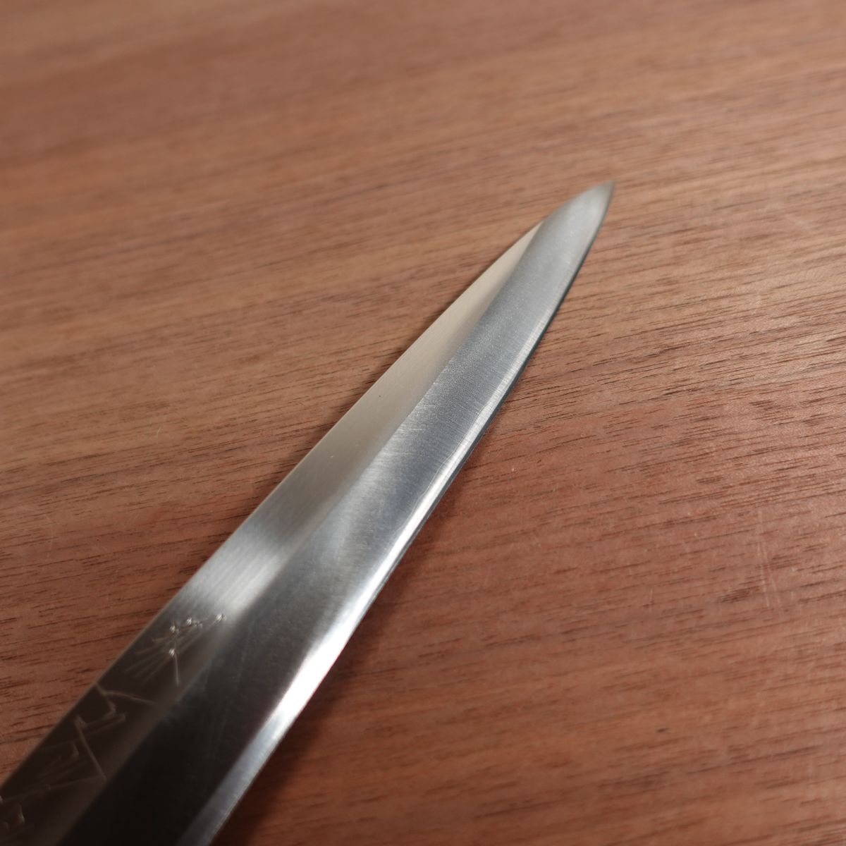Sakai Ichimonji Mitsuhide Yanagiba, Sharpened, Hakugin, Stainless Steel, Water Buffalo Handle, Gin-san Steel, Sashimi Knife, 235mm