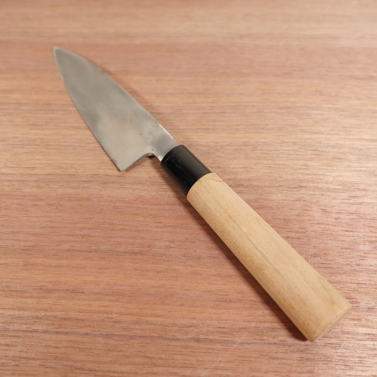 Unmarked Wa-Santoku Knife, Sharpened, Single Bevel, All-Purpose Knife, Thin Aideba Profile, Carbon Steel, 160mm