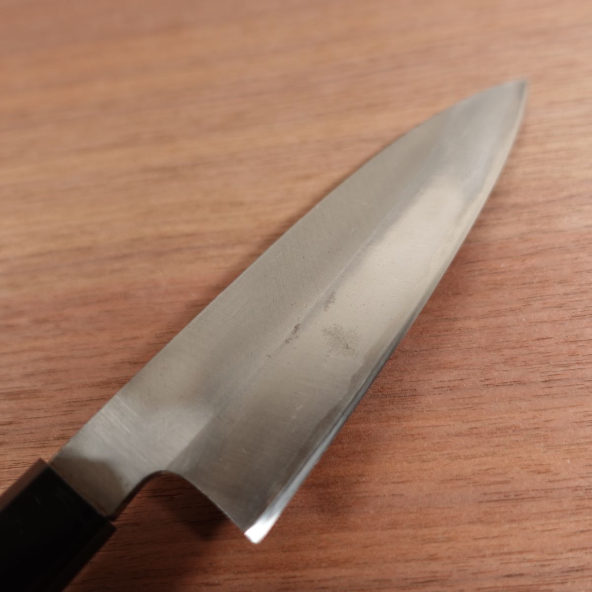Unmarked Wa-Santoku Knife, Sharpened, Single Bevel, All-Purpose Knife, Thin Aideba Profile, Carbon Steel, 160mm