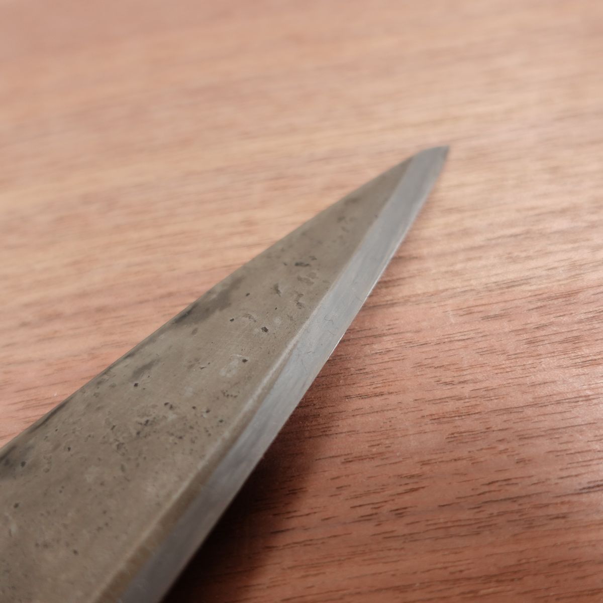 [HYPER REBORN] Tsukiji Masamoto Mioroshi Knife, Sharpened, Octagonal Water Buffalo Handle, Black Oxide Finish, Tea Patina, Deba Knife, Wa-Gyuto, Single Bevel, 215mm
