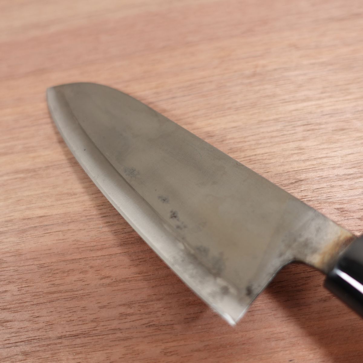 [HYPER REBORN] Tetsuhiro Santoku Knife, Sharpened, Black Oxide Finish, All-Purpose Knife, Carbon Steel, 170mm