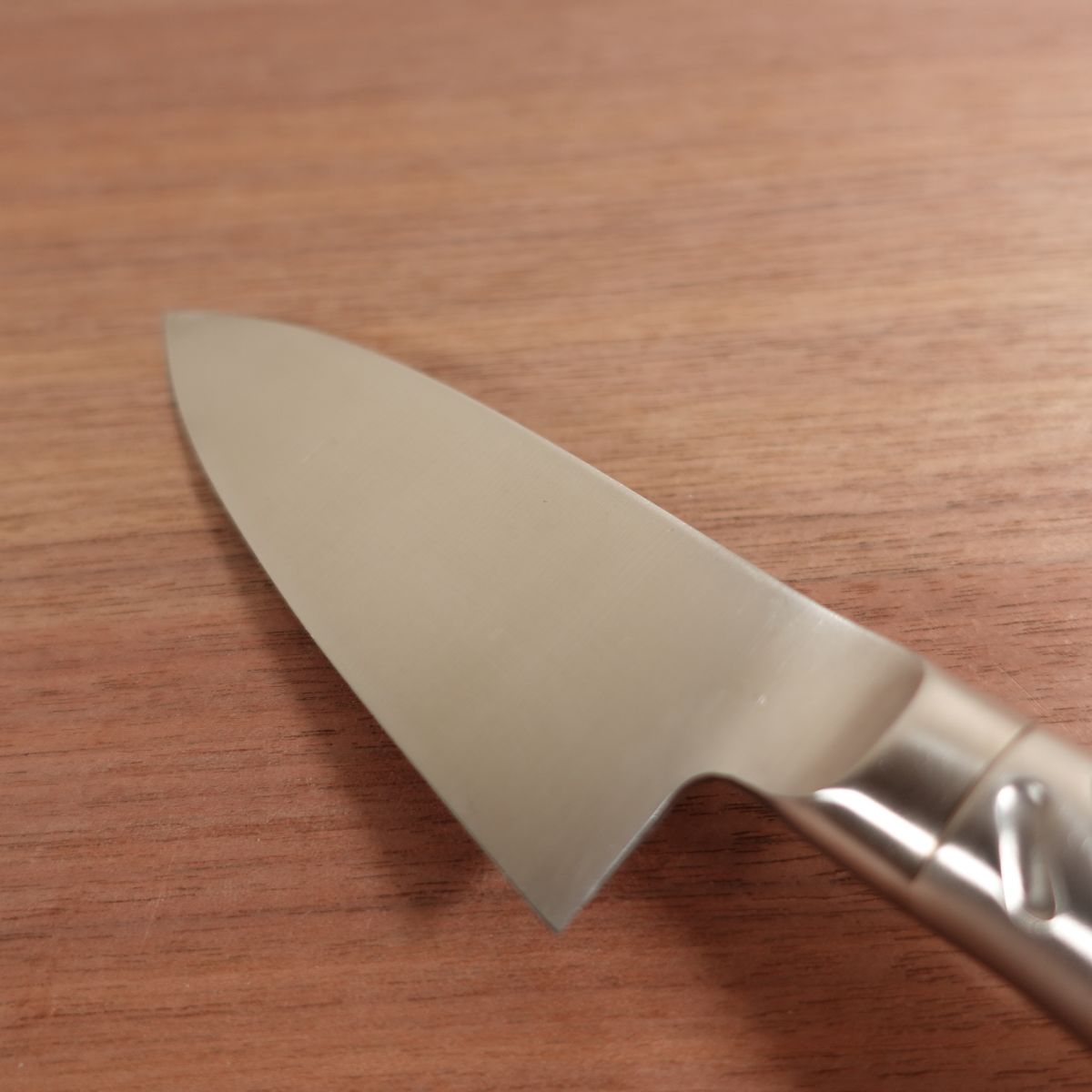 Tojiro Pro Ajikiri Knife, Sharpened, Ko-Deba, Stainless Steel, Mirror-Polished Edge, Ajikiri, Nearly Unused Stored Item, Single Bevel, 120mm