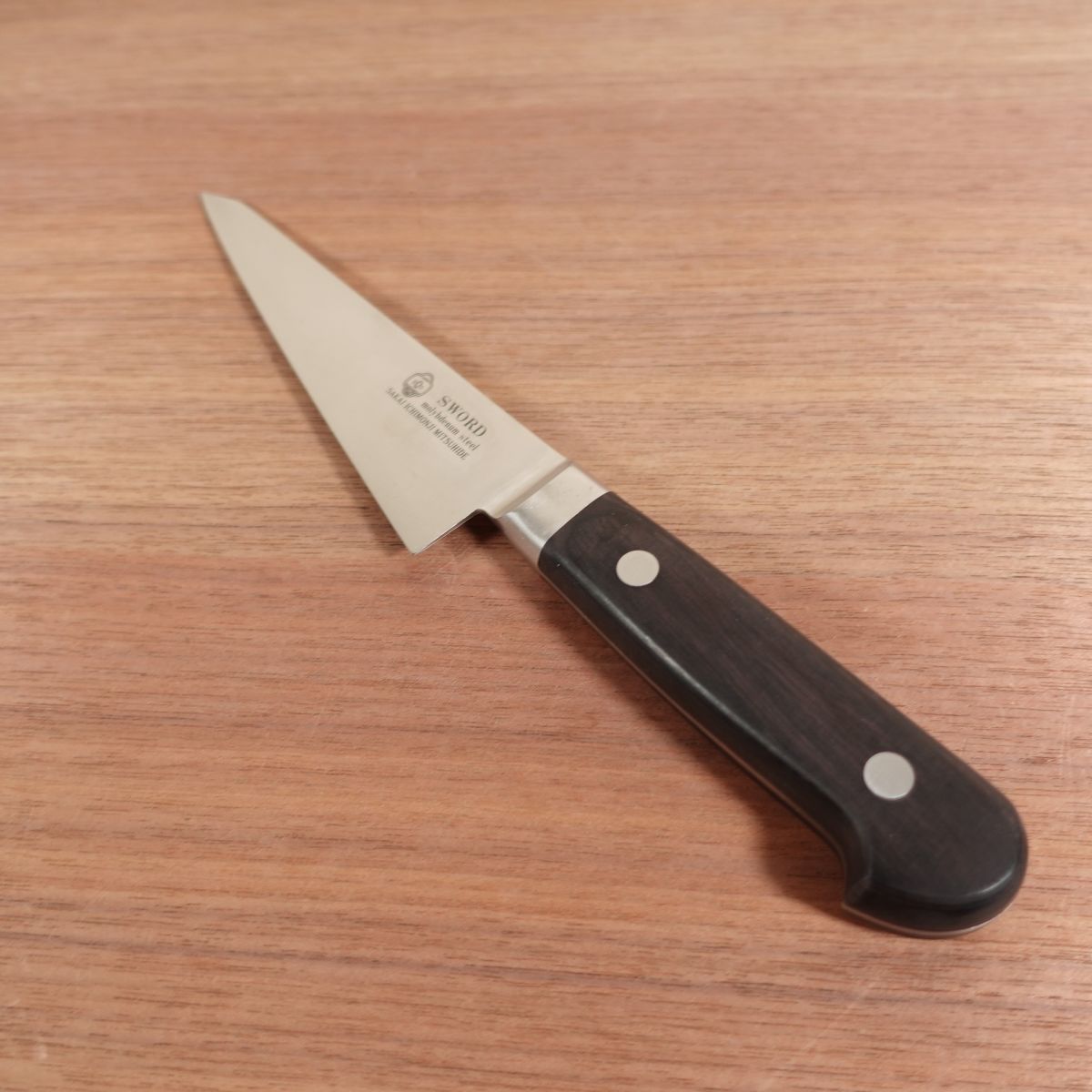 Sakai Ichimonji Mitsuhide SWORD Honesuki Knife, Sharpened, Stainless Steel, Single Bevel, 145mm