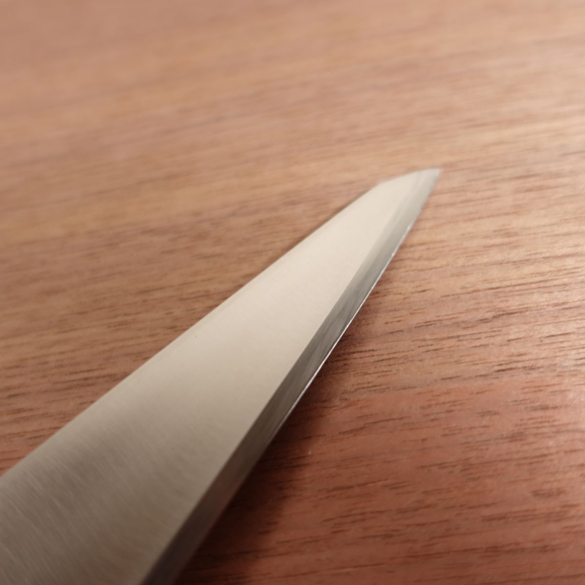 Sakai Ichimonji Mitsuhide SWORD Honesuki Knife, Sharpened, Stainless Steel, Single Bevel, 145mm