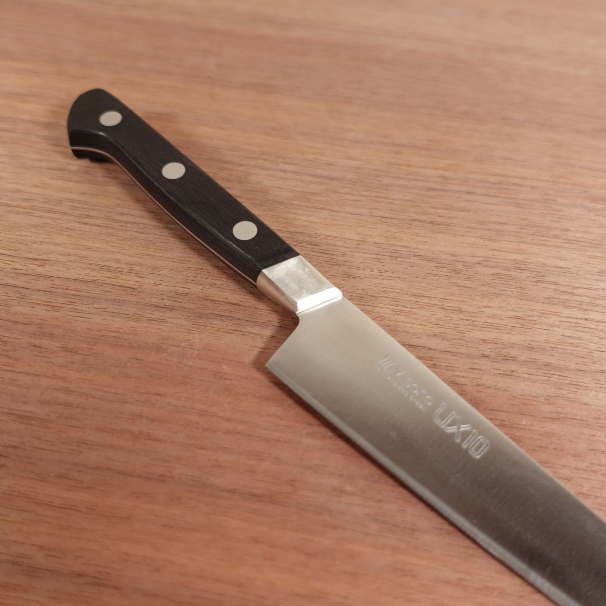Misono UX10 Petty Knife, Sharpened, Fruit Knife, Garnishing Knife, Molybdenum Stainless Steel, 150mm