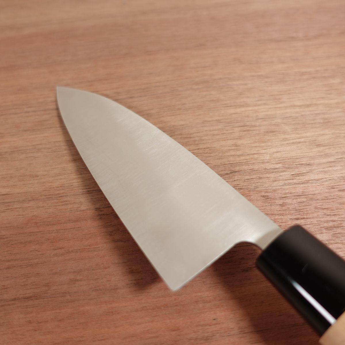 Noshu Magoroku Deba Knife, Sharpened, Stainless Steel, Single Bevel, Santoku-Like, Unused Stored Item, Protective Cover, 155mm