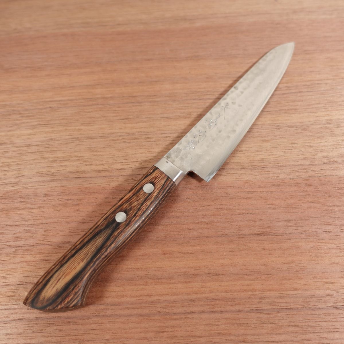 Yagasaki Small Santoku Knife, Sharpened, Petty Knife, Hammered Pattern, Utility Knife, Laminated Steel, 155mm