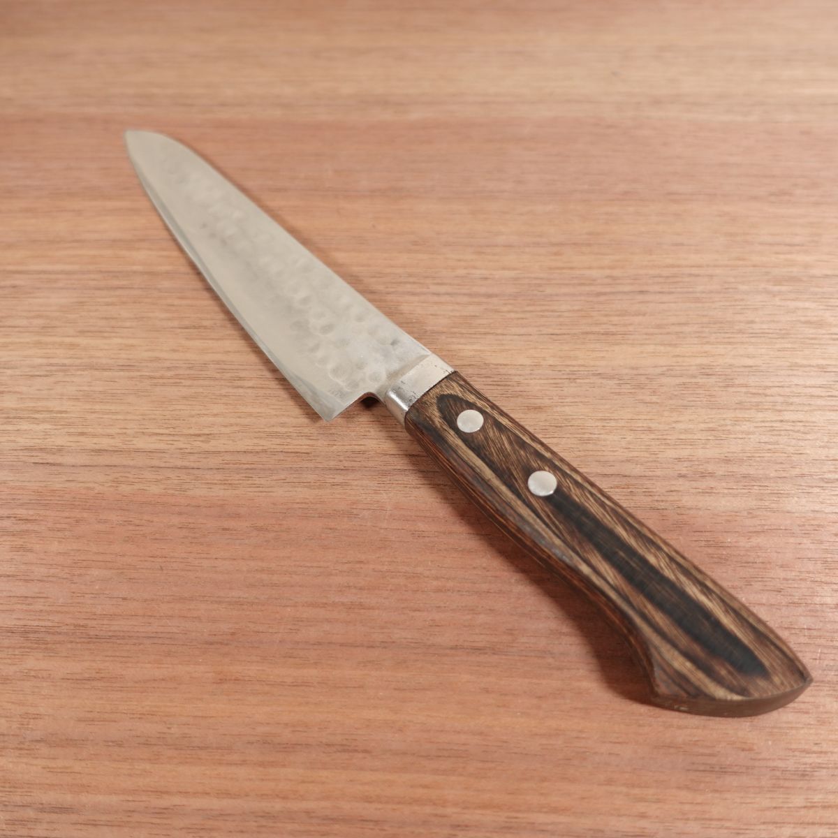 Yagasaki Small Santoku Knife, Sharpened, Petty Knife, Hammered Pattern, Utility Knife, Laminated Steel, 155mm