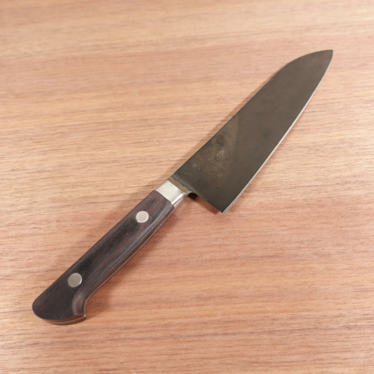 [HYPER REBORN] Izutsuki Kiya Santoku Black Oxide Finish #3 Carbon Steel 180mm