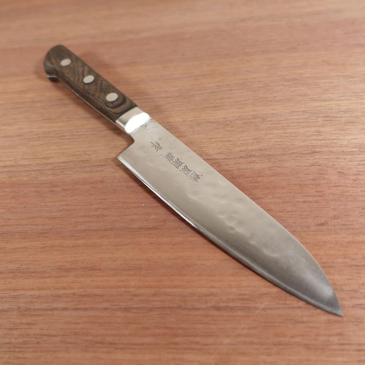 Fujiwara Teruyasu Small Santoku Knife, Sharpened, Hammered and Nashiji Finish, Laminated Steel, 150mm