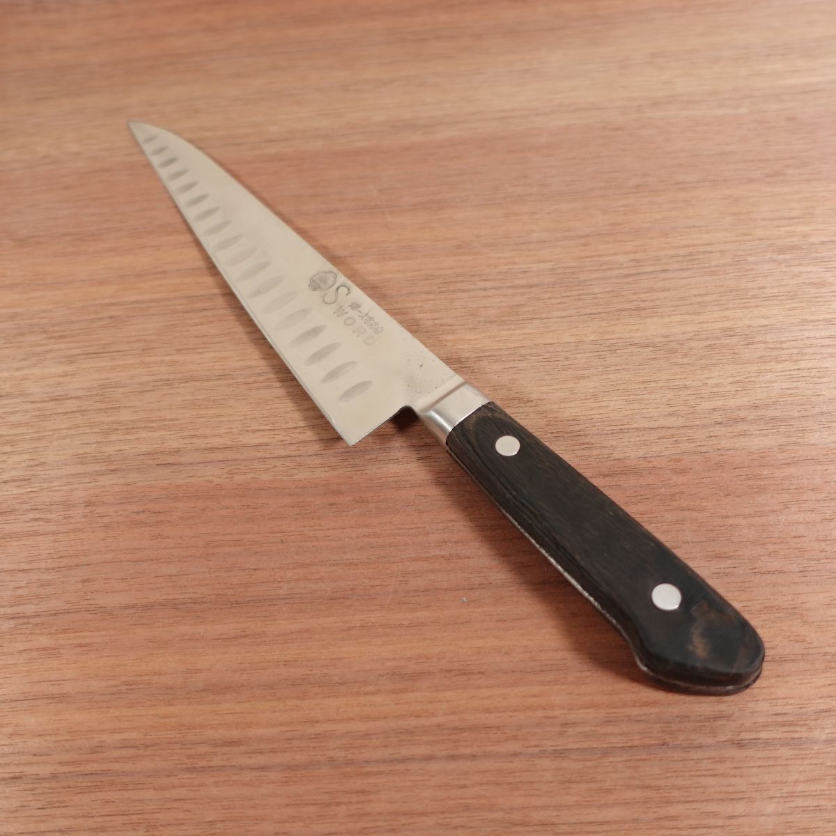 Sakai Ichimonji Mitsuhide SWORD Gyuto, Sharpened, Dimpled, Stainless Steel, Handle Crack and Wear, 205mm