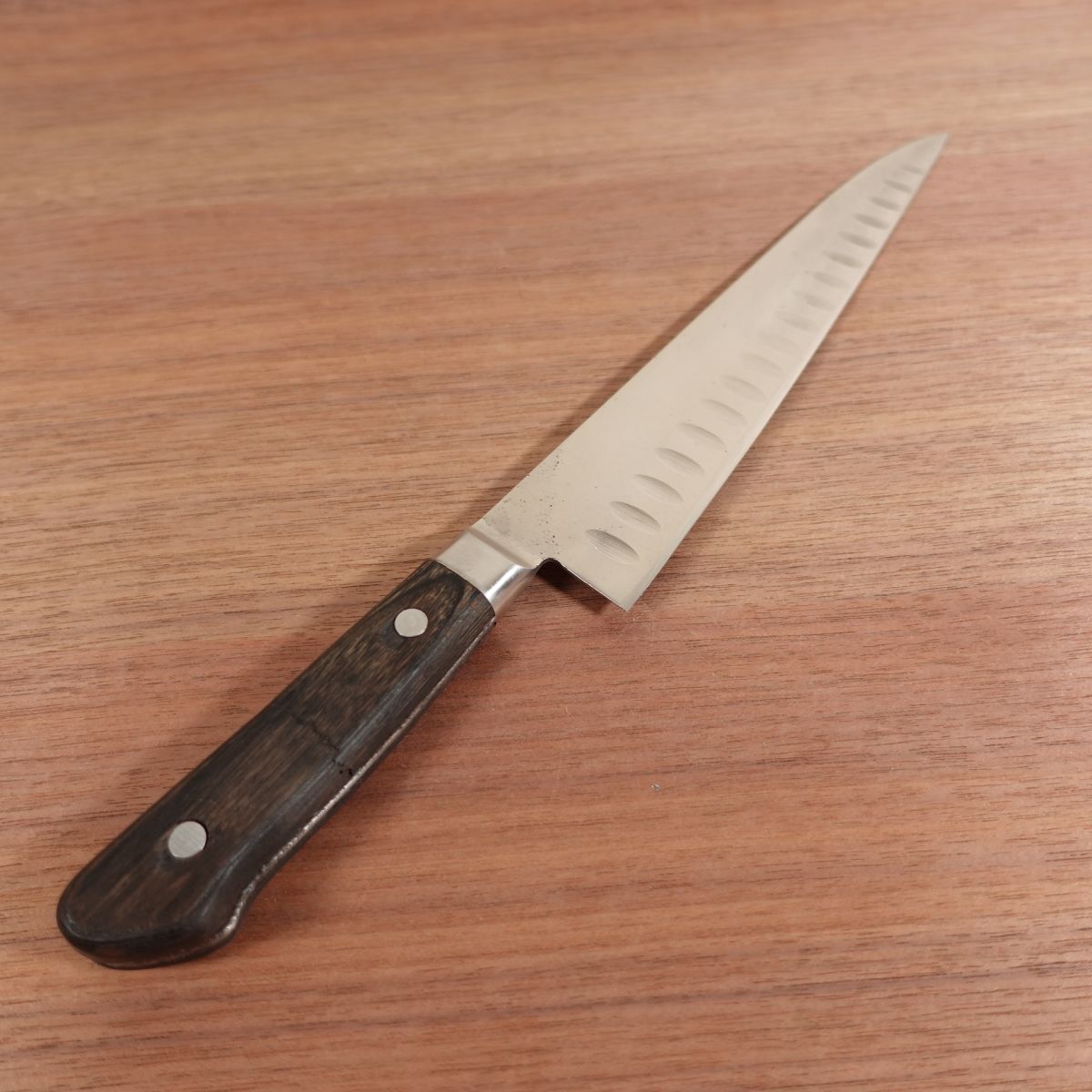 Sakai Ichimonji Mitsuhide SWORD Gyuto, Sharpened, Dimpled, Stainless Steel, Handle Crack and Wear, 205mm