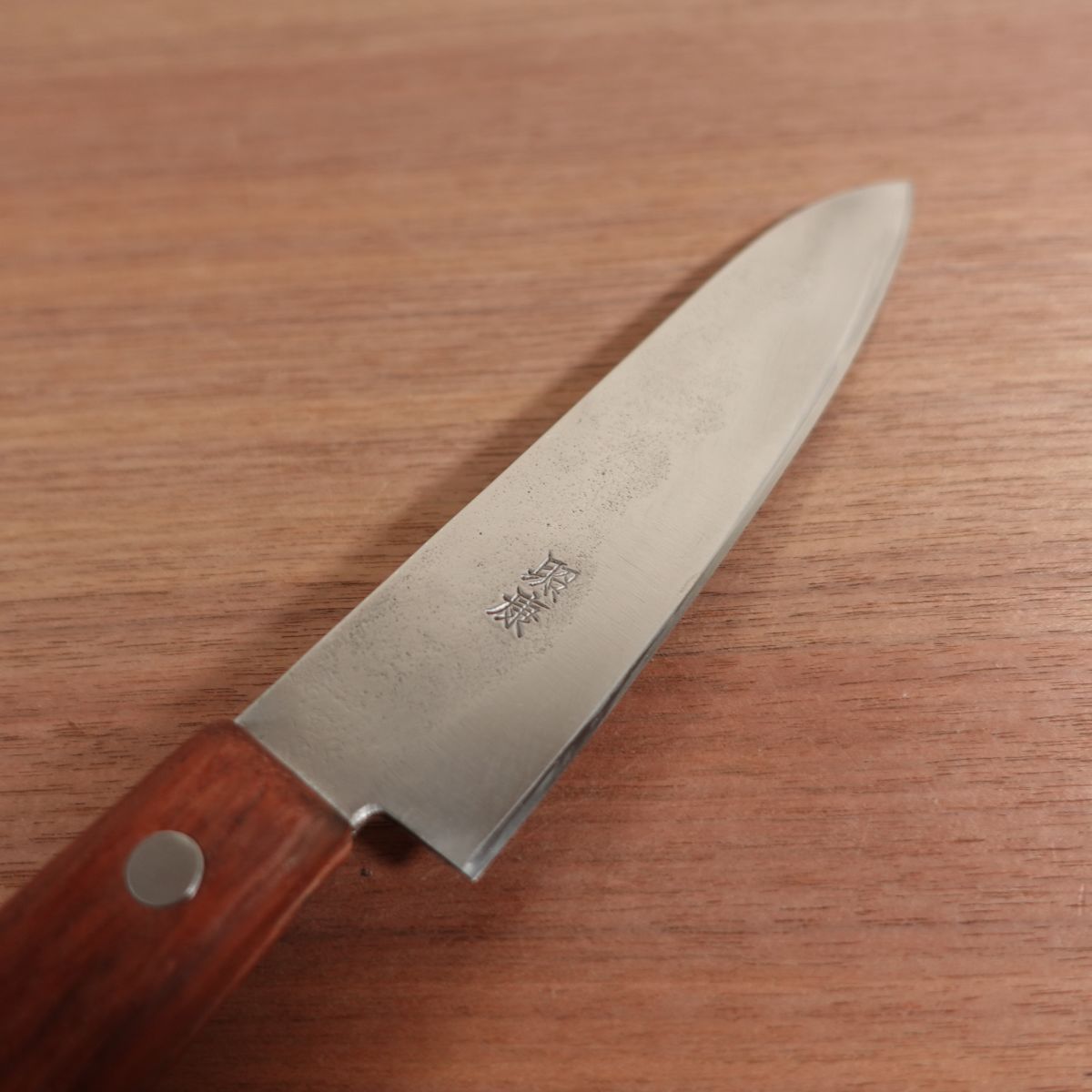 Fujiwara Teruyasu Small Santoku Knife, Sharpened, Custom Karin Handle, Nashiji Finish, Laminated Steel, 155mm